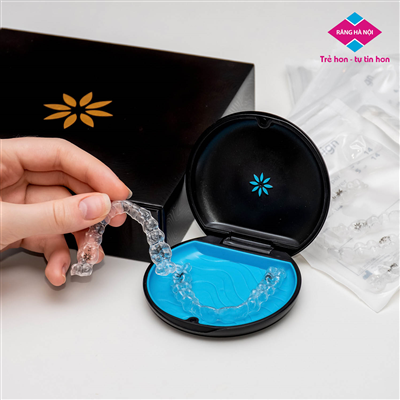 CÁCH VỆ SINH RĂNG MIỆNG KHI NIỀNG KHAY TRONG SUỐT INVISALIGN